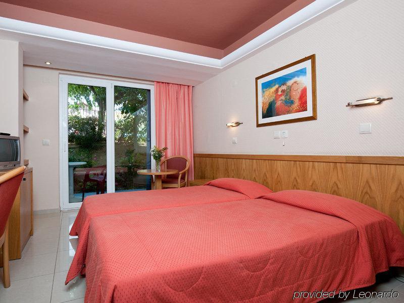 Pearl Beach Rethymno  Phòng bức ảnh
