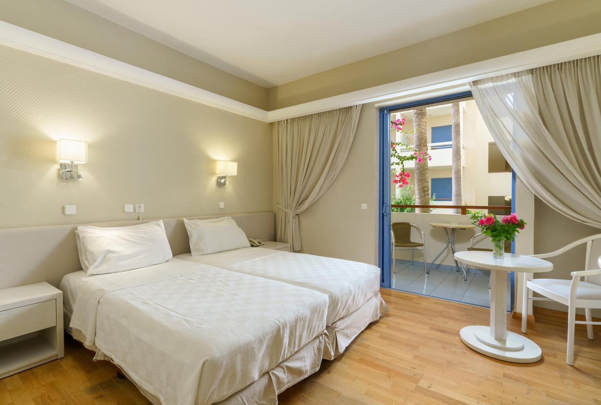 Pearl Beach Rethymno  Phòng bức ảnh