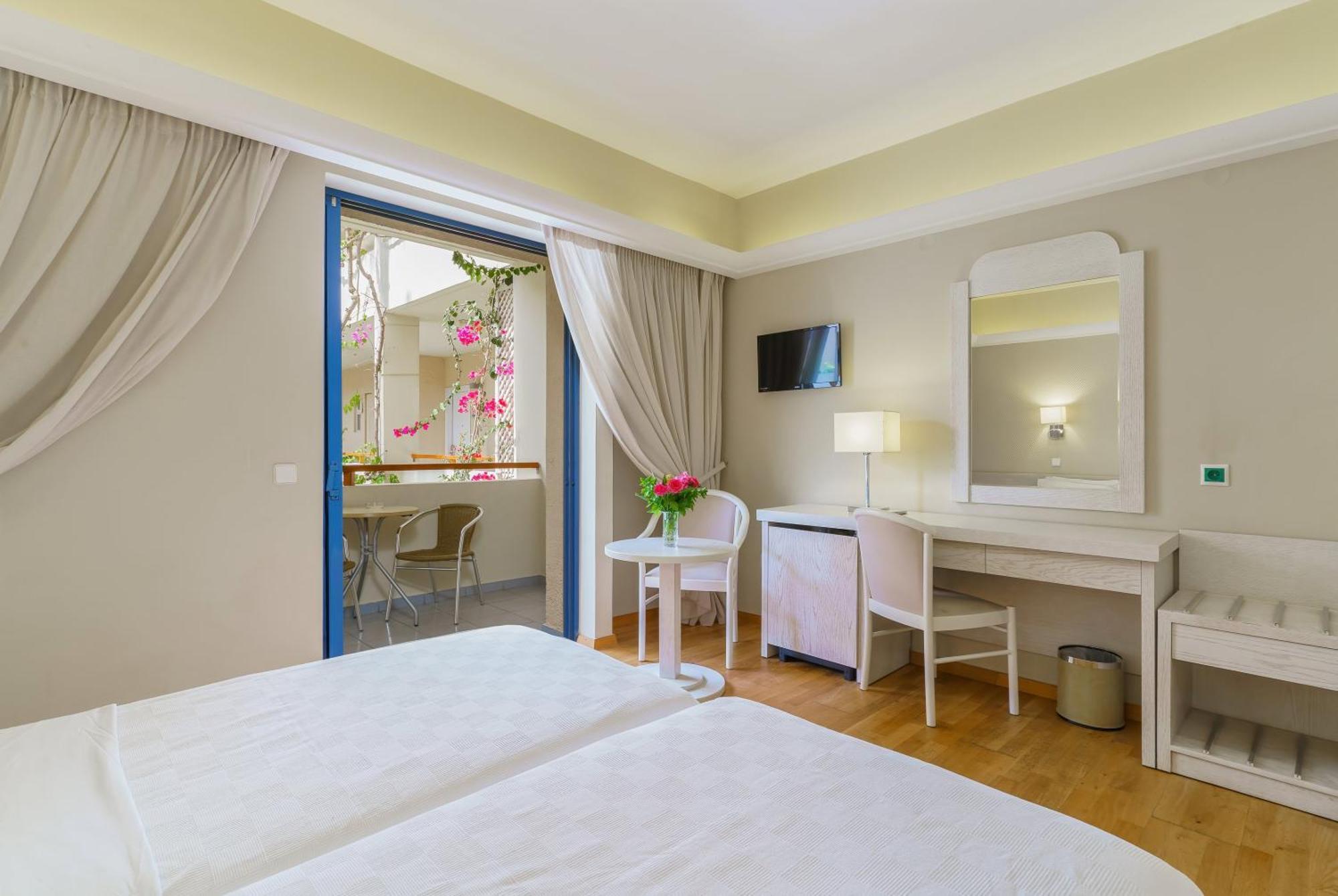 Pearl Beach Rethymno  Phòng bức ảnh